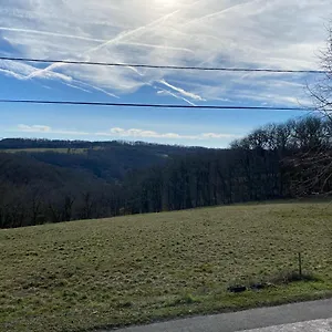 Hébergement de vacances Notre Petite Maison Dans La Prairie, Saint-Germain-du-Bel-Air
